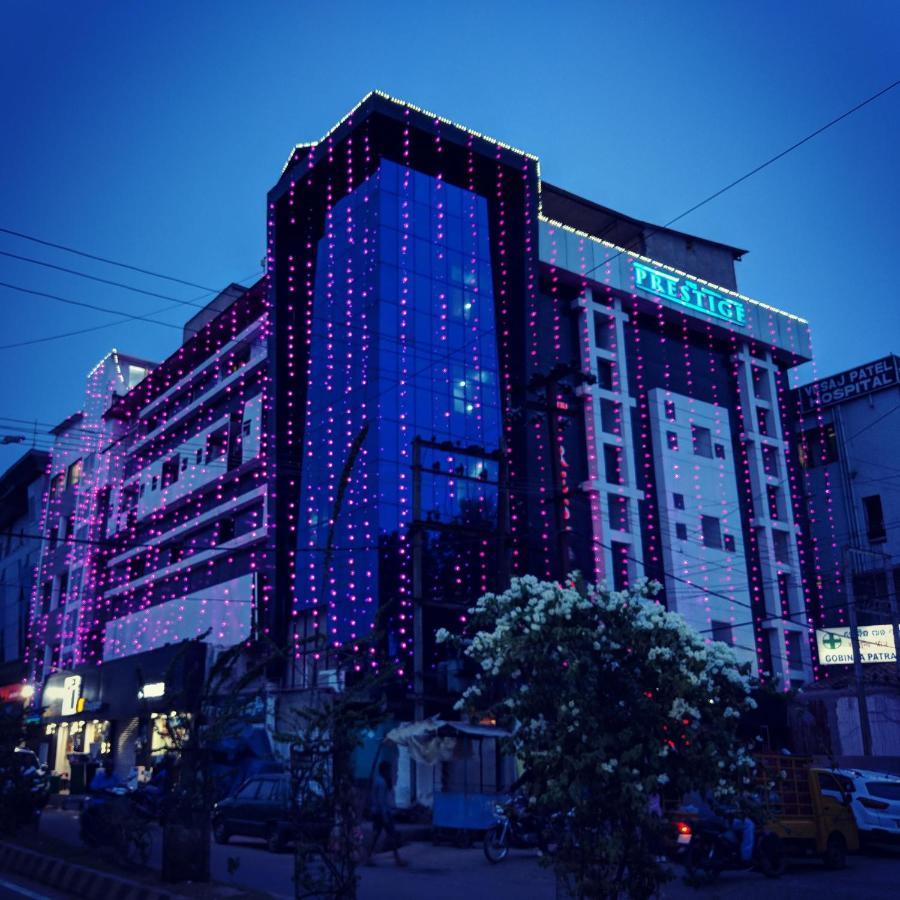 The Prestige Hotel & Convention Panposh Eksteriør bilde